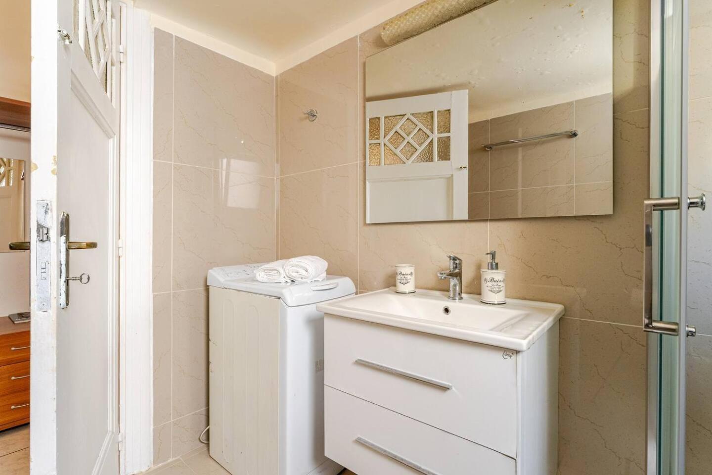 Apartmán John'S Athenian Beauty 45M2 , Metro 7' Exteriér fotografie